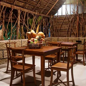 Guest house Manusath ***